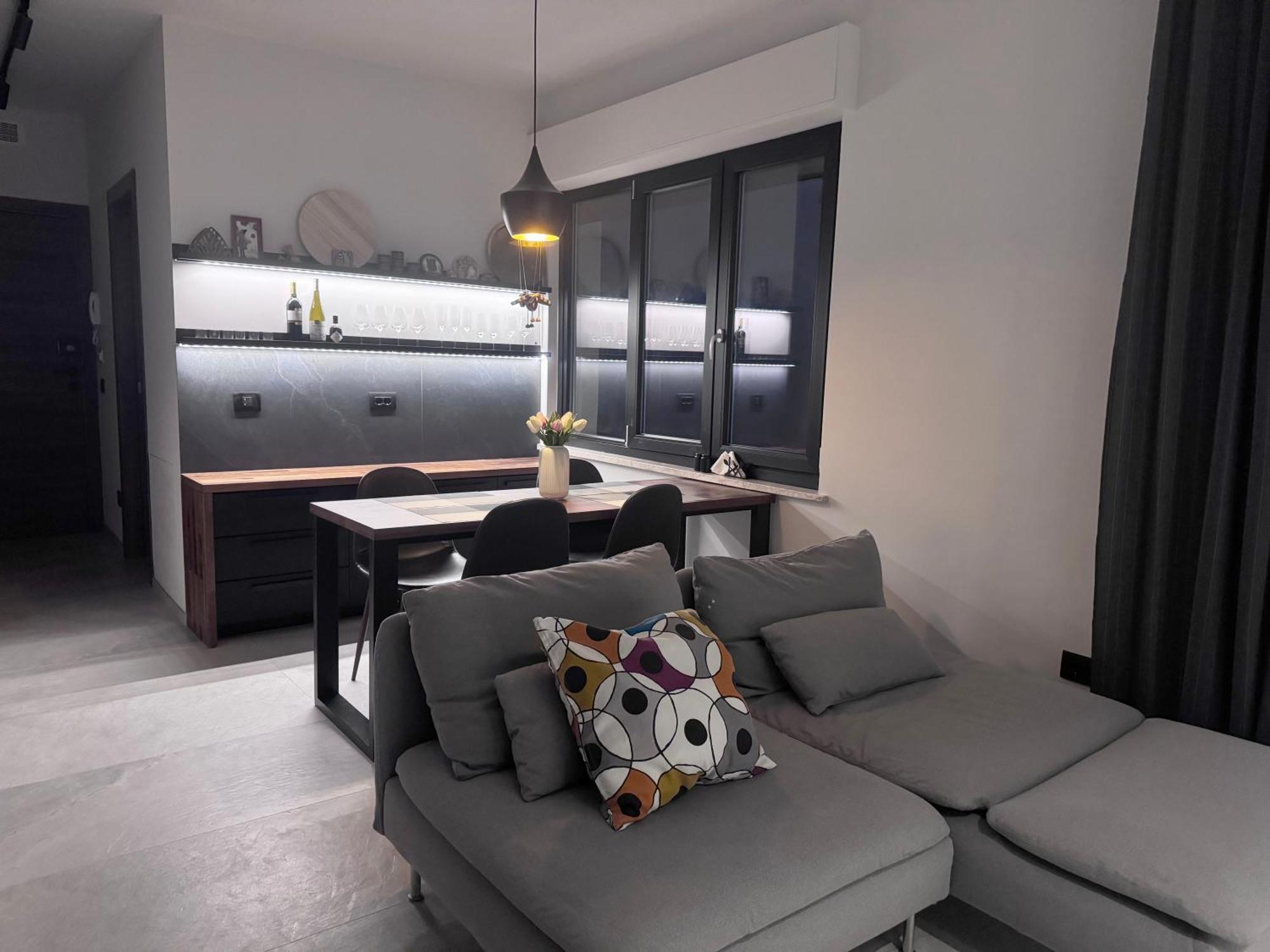 New In Historical Center Near Appartamento